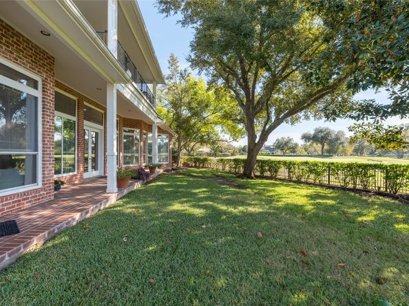 81 The Oval Street, Sugar Land TX 77479