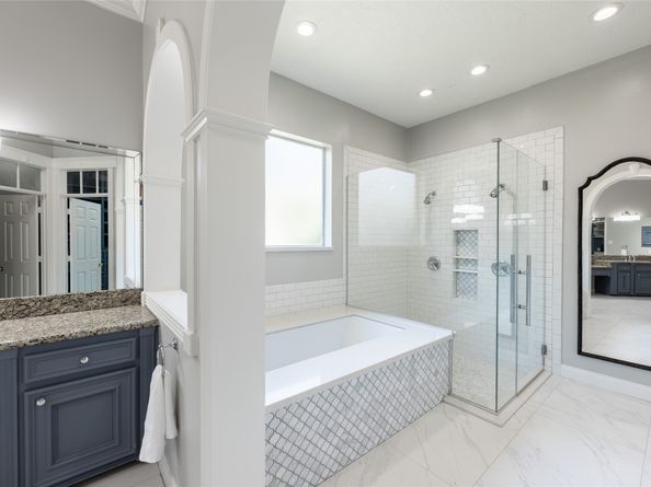 81 The Oval Street, Sugar Land TX 77479