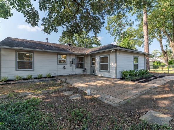 1806 Gardenia Drive, Houston TX 77018