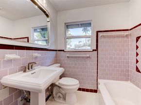 1806 Gardenia Drive, Houston TX 77018