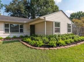 1806 Gardenia Drive, Houston TX 77018