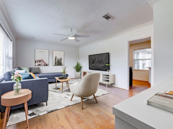 1806 Gardenia Drive, Houston TX 77018