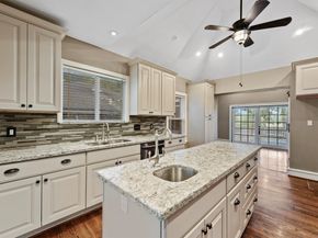 6733 Sylvan Road, Houston TX 77023