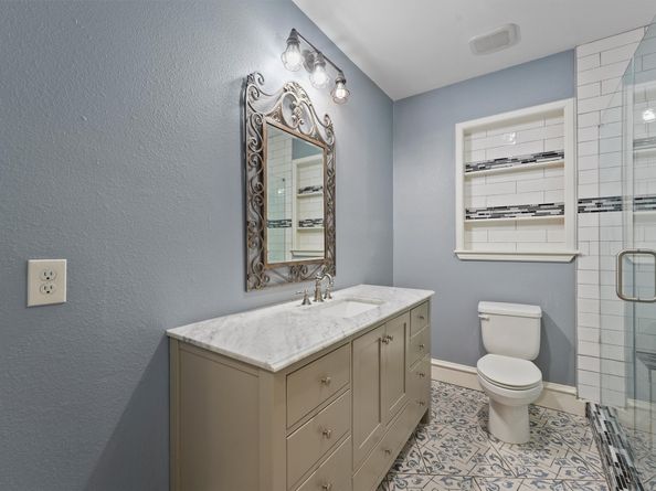 6733 Sylvan Road, Houston TX 77023