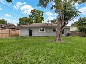5858 Beldart Street, Houston TX 77033