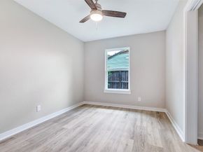 5858 Beldart Street, Houston TX 77033