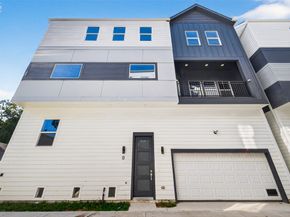 1122 W 16th Street D, Houston TX 77008