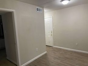 5625 Antoine Drive 306, Houston TX 77091