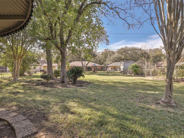 606 Venice Street, Sugar Land TX 77478