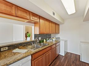 6633 W Airport Boulevard 1306, Houston TX 77035