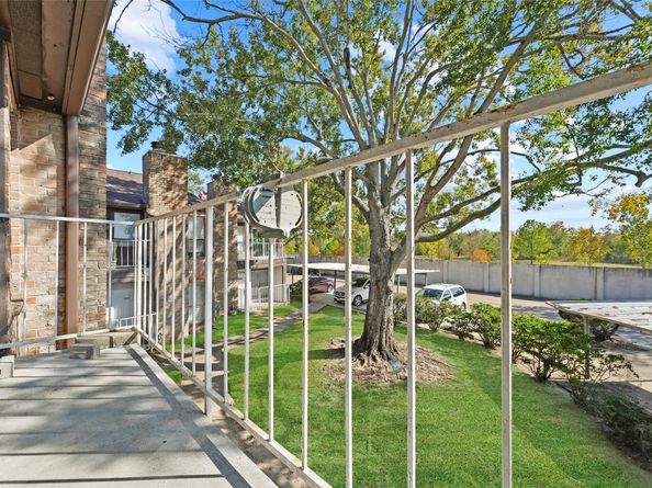 6633 W Airport Boulevard 1306, Houston TX 77035