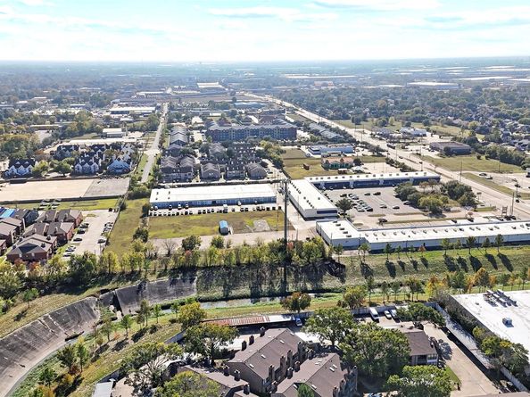 6633 W Airport Boulevard 1306, Houston TX 77035