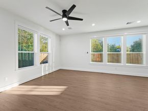 4208 Castor B, Houston TX 77022