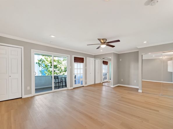 781 Country Place Drive 2054, Houston TX 77079