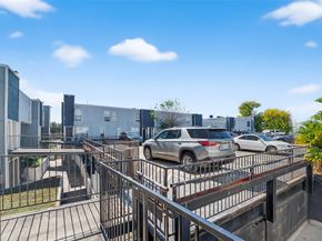 781 Country Place Drive 2054, Houston TX 77079