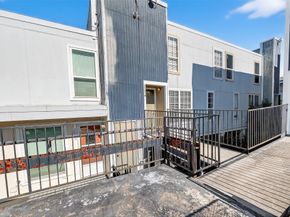 781 Country Place Drive 2054, Houston TX 77079