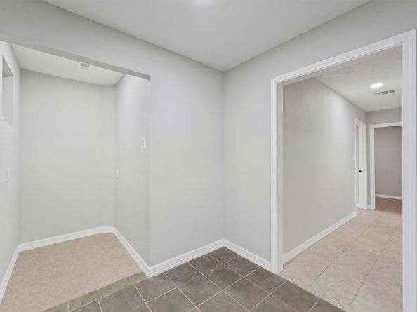 7912 Cypress Street, Houston TX 77012