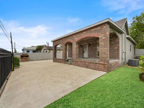 7912 Cypress Street, Houston TX 77012