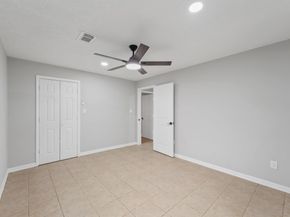 7912 Cypress Street, Houston TX 77012