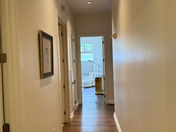 3388 Sage Road 101, Houston TX 77056