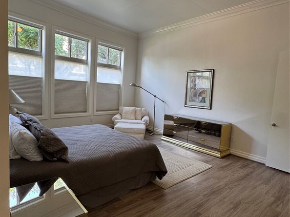 3388 Sage Road 101, Houston TX 77056