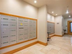 3388 Sage Road 101, Houston TX 77056