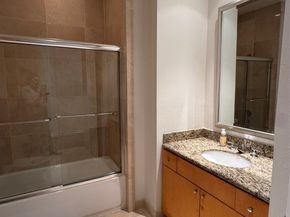 3388 Sage Road 101, Houston TX 77056