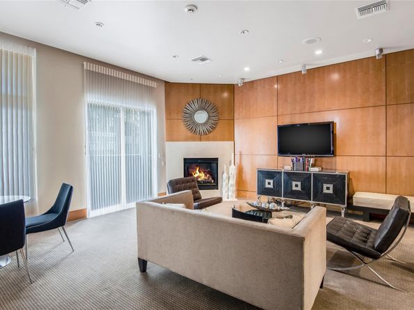 3388 Sage Road 101, Houston TX 77056