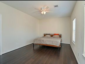 4433 Pease Street, Houston TX 77023