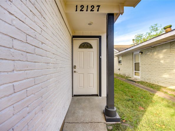 12127 Palmton Street, Houston TX 77034