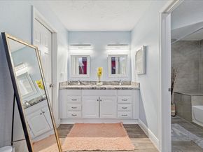 10402 Huntington Point Drive, Houston TX 77099