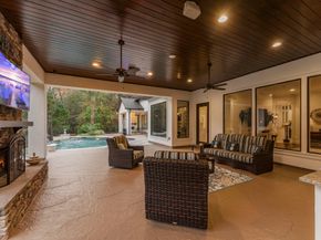 27374 Shady Hills Landing Lane, Spring TX 77386