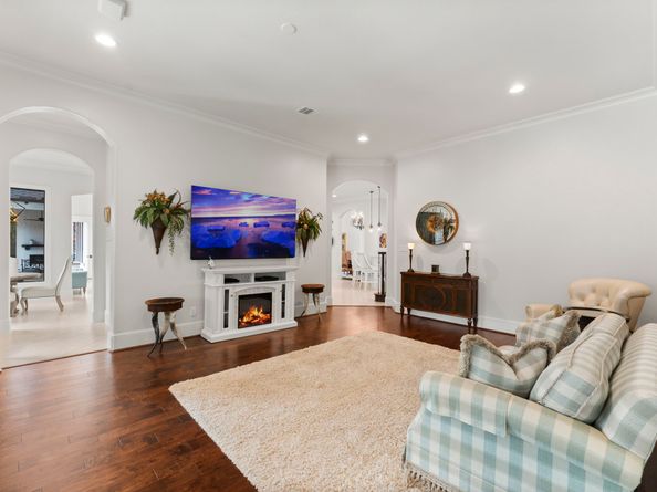 27374 Shady Hills Landing Lane, Spring TX 77386