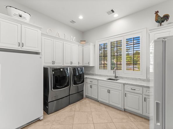 27374 Shady Hills Landing Lane, Spring TX 77386