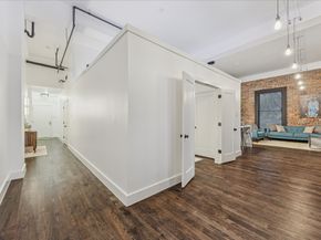 915 Franklin Street 2F, Houston TX 77002