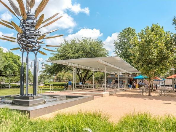 915 Franklin Street 2F, Houston TX 77002