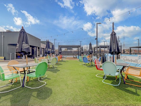 915 Franklin Street 2F, Houston TX 77002