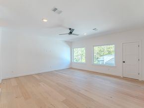 26 Squire Creek Way, The Woodlands TX 77389