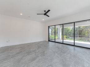 26 Squire Creek Way, The Woodlands TX 77389