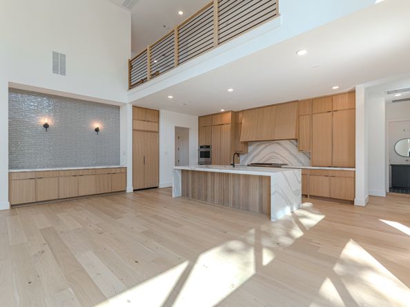 26 Squire Creek Way, The Woodlands TX 77389