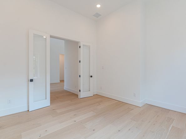 26 Squire Creek Way, The Woodlands TX 77389