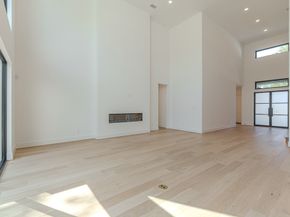 26 Squire Creek Way, The Woodlands TX 77389