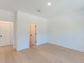 26 Squire Creek Way, The Woodlands TX 77389