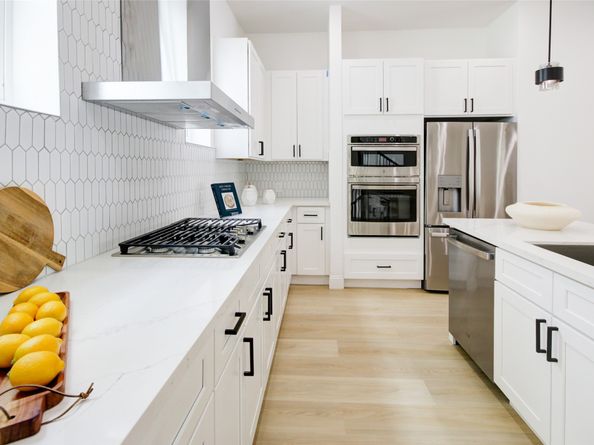 1214 W 24th Street E, Houston TX 77008