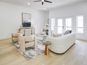 1214 W 24th Street E, Houston TX 77008