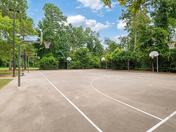 99 S Greenprint Circle, Tomball TX 77375