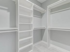 6705 Roanoke St, Houston TX 77028