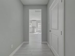 6705 Roanoke St, Houston TX 77028