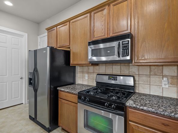 9128 Lakes At 610 Drive, Houston TX 77054