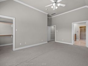 9128 Lakes At 610 Drive, Houston TX 77054